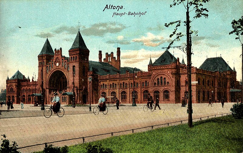 Datei:Altona Haupt-Bahnhof.jpg