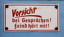 [Bild: 220px-Feind_hoert_mit.jpg]