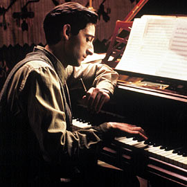 Αρχείο:The Pianist Screenshot.jpg