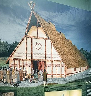 File:Dermsdorf longhouse reconstruction, Unetice culture, Germany.jpg