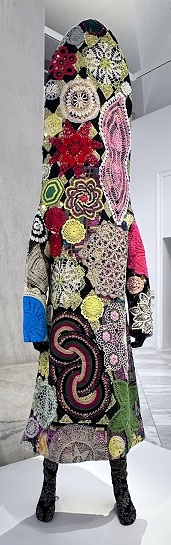 File:Soundsuit by Nick Cave.jpg