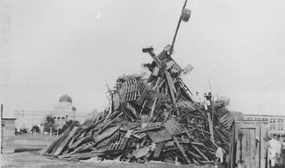 File:1928 bonfire.jpg