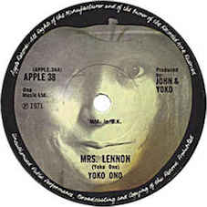 File:Mrs Lennon label.jpg