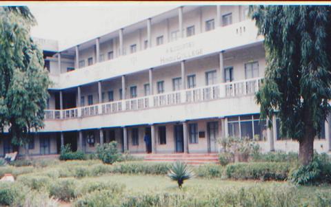 File:HinduCollege.jpg