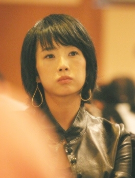 File:Choi Jin-sil in September 2008.jpg
