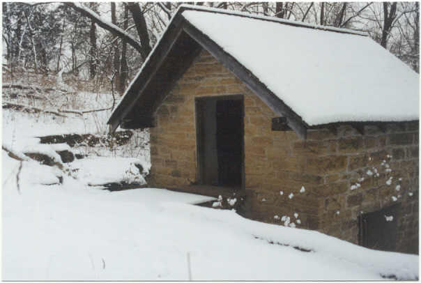 File:Springhouse winter.jpg