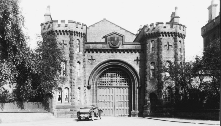 File:HM Prison Birmingham c1920.jpg