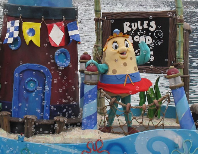 File:SpongeBob SquarePants Mrs. Puff on Boating School Float.jpg