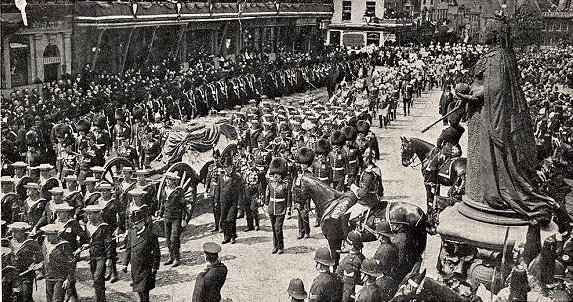 File:Funeral of Edward VII -1910 -cropped.JPG