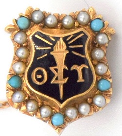 File:The pin of Theta Sigma Upsilon.jpg