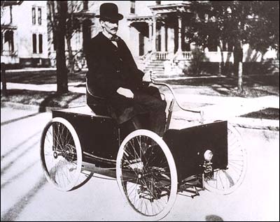 FileHenry Ford Quadricycle 1905jpg No higher resolution available