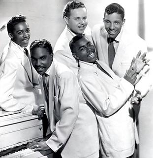 File:The Solitaires in 1954.jpg