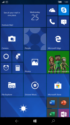 Windows 10 Mobile homescreen.png