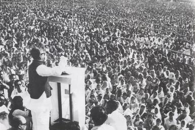 File:Sheikh Mujib giving speech 7th March.jpg