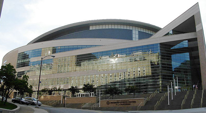 File:Petersen Events Center 1a.jpg