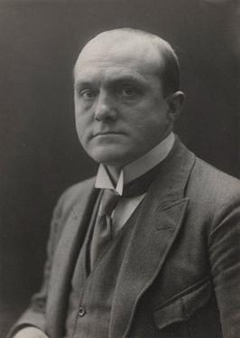 File:Max Beckmann, photograph by Hans Möller,1922.jpg