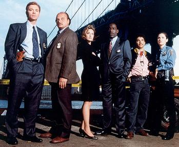 File:NYPD Blue cast 1993 season 1.jpg