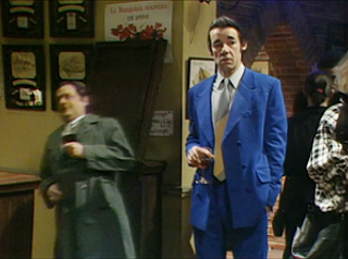 File:Onlyfools del fall.png