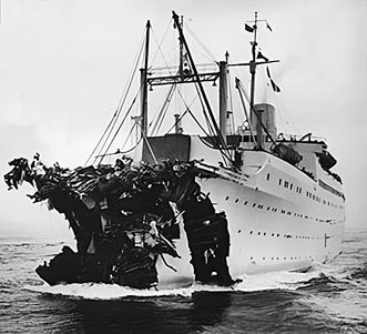 Stockholm_following_Andrea_Doria_collision.jpg