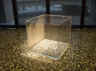 File:Condensation Cube of Haacke.jpg