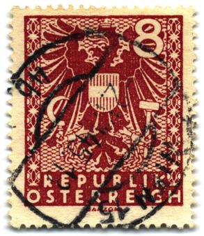 File:Stamp Austria 1945 8g arms.jpg