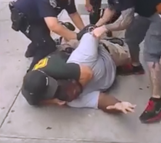 File:Eric Garner police confrontation screenshot.PNG