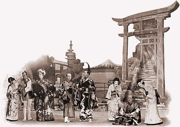 File:Finale of Act II Mikado.jpg