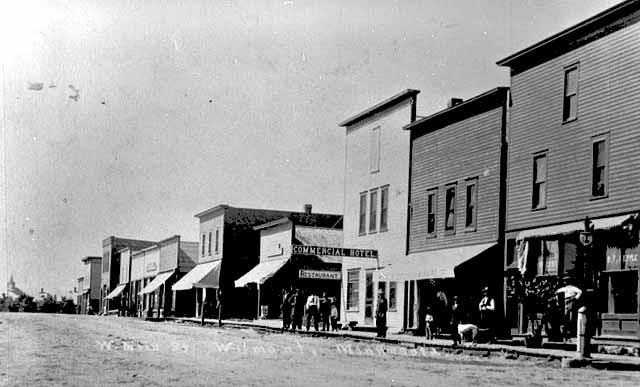 File:Main Street Wilmont 1904.jpg