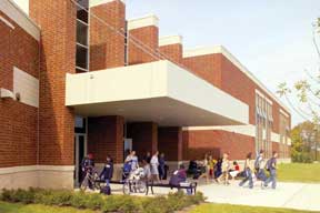 File:Westerville Central High School, east entrance.jpg