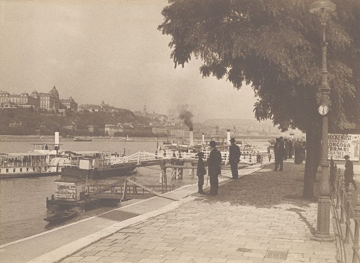 File:Danube Promenade, c. 1916.jpg