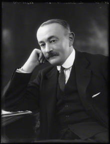 File:Sir Graeme Thomson.png