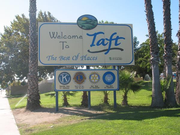 File:Taft, CA.jpg