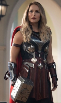 File:Jane Foster as Mighty Thor.jpg