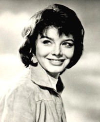 File:Janet Munro.jpg