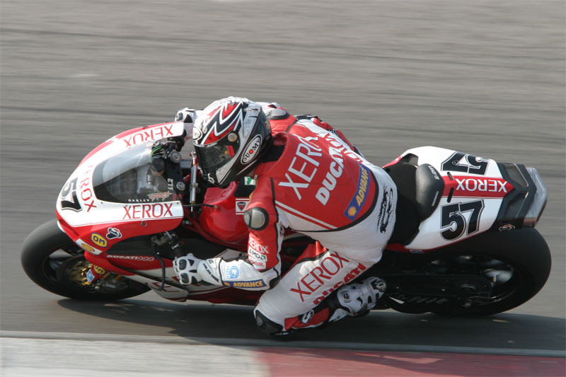 File:Lorenzo Lanzi wk sbk assen 2007.jpg