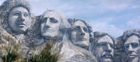 File:Mount Rushmore trek.jpg