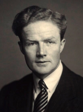 File:Kenneth Younger 1947.jpg