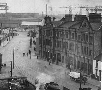 File:Whitla Street, Sailortown.JPG