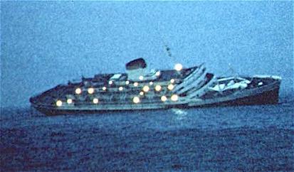 Andrea_Doria_at_Dawn.jpg