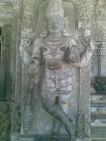 File:Temple Sculpture Talakadu.jpg