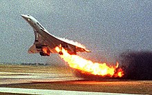 Пожар на взлетно-посадочной полосе рейса 4590 авиакомпании Concorde Air France.jpg
