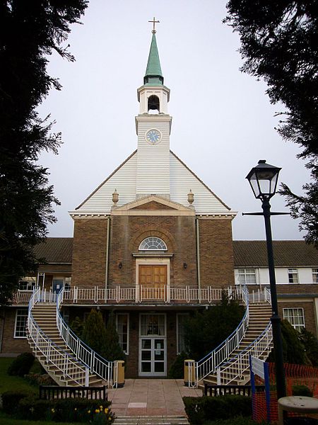 File:The Chapel of Westminster College, Oxford.jpg