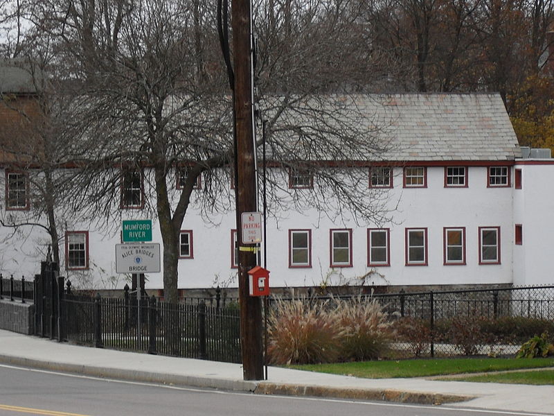 File:ReadWaterWorksBuildingUxbridgeMA 066.jpg