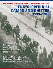 Обложка Энциклопедии лагерей и гетто, 1933–1945, Том II.jpg