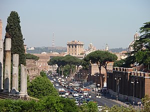 Via dei Fori Imperiali, seen from the Colosseu...