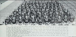 1956 Illinois Fighting Illini football team.jpg