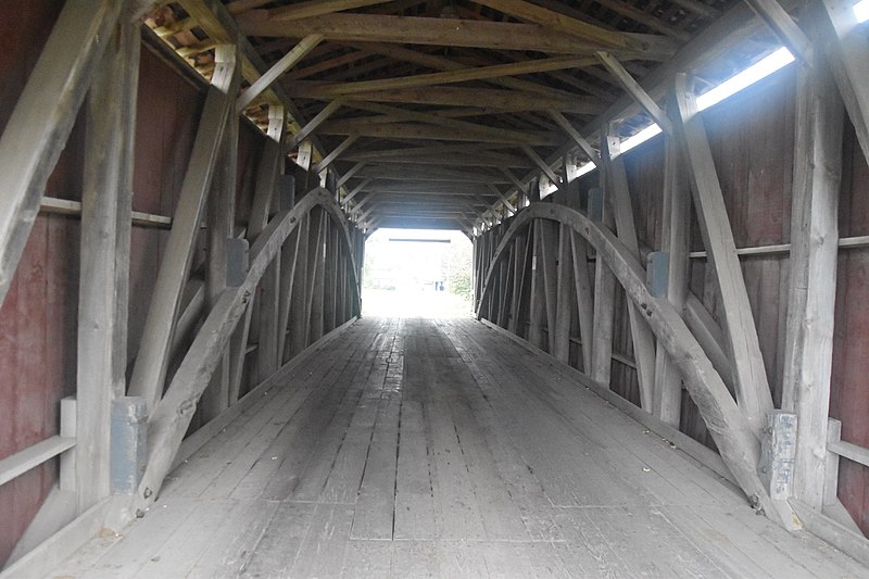 File:Weaver's Mill Covered Bridge-inside-2020.jpg