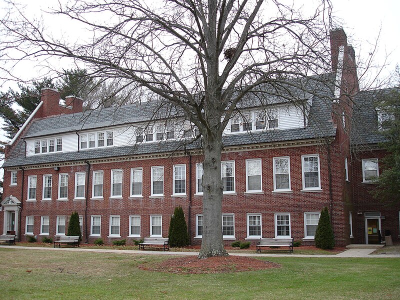 File:Jefferson Hall in December 2007.JPG