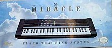 Система обучения игре на пианино Miracle cover.jpg