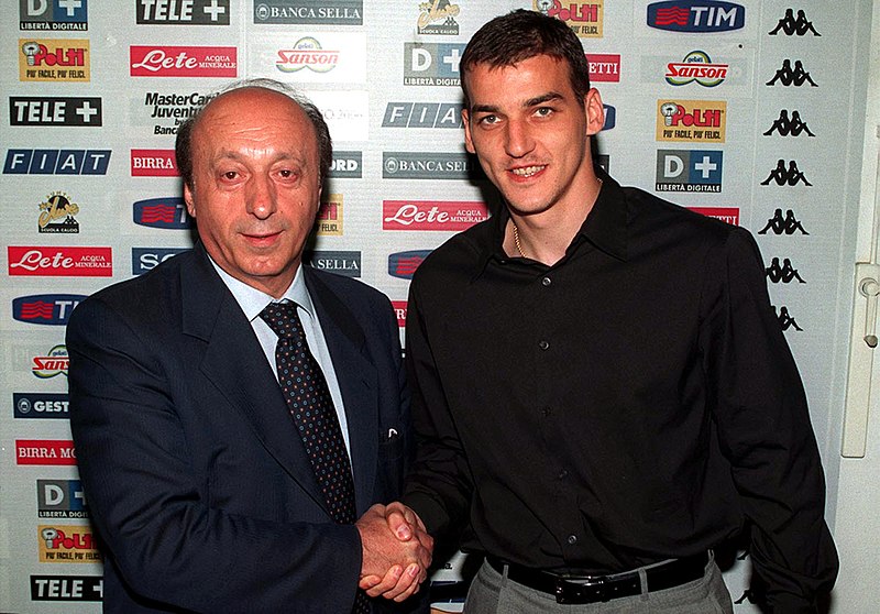 File:Juventus FC (1999) - Luciano Moggi, Darko Kovačević.jpg